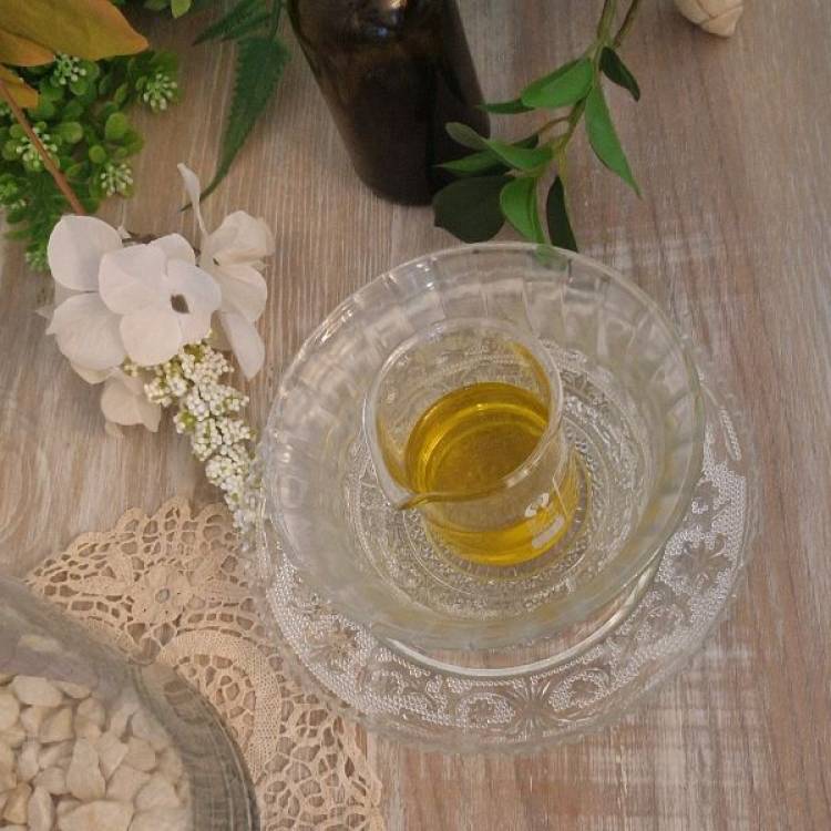 How to Choose the Best Oil for Infused Oils